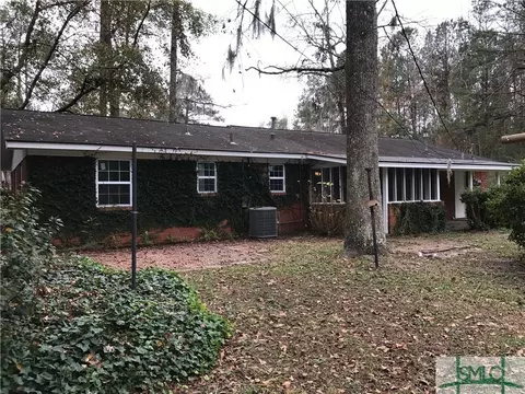 202 E Myrtle St, Rincon, GA 31326 photo 12