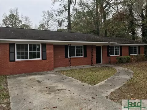 202 E Myrtle St, Rincon, GA 31326 photo 1
