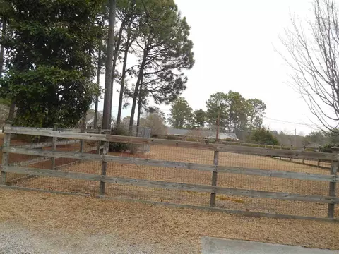 98 Pineland Dr, Hamlet, NC 28345 photo 21