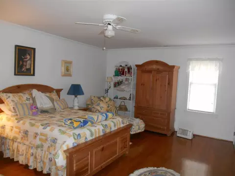 98 Pineland Dr, Hamlet, NC 28345 photo 7