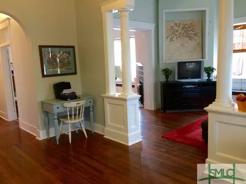 601 E 40th St, Savannah, GA 31401 photo 5