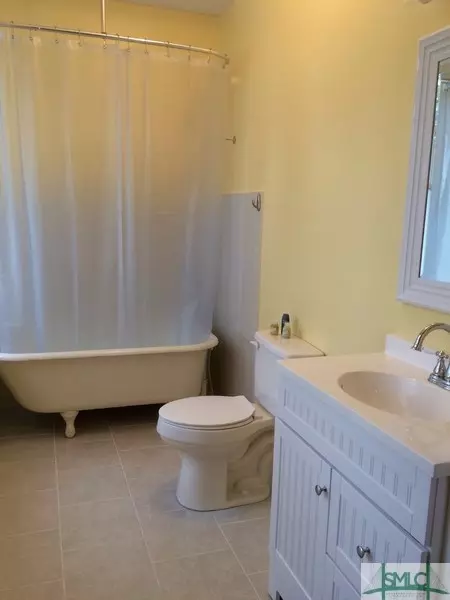 601 E 40th St, Savannah, GA 31401 photo 16