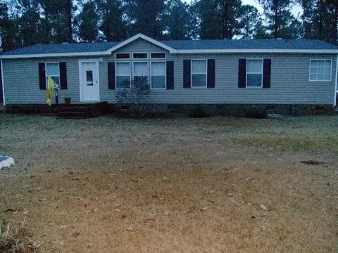 227 Bryson, Hamlet, NC 28345 photo 1