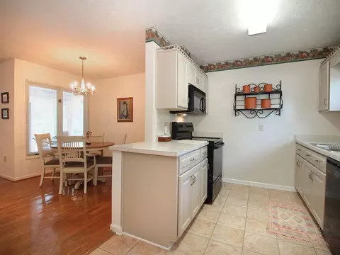 1375 E Longleaf Dr, Pinehurst, NC 28374 photo 8
