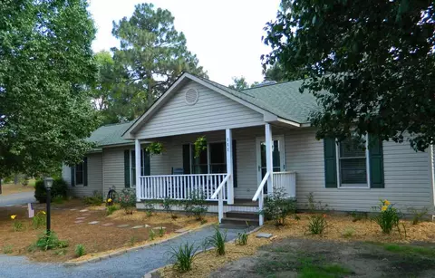 111 Sage Ct, West End, NC 27376 photo 2