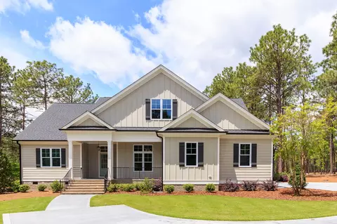 4 Greenock Ct, Pinehurst, NC 28374 photo 1