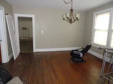 309 Mckinnon St, Hamlet, NC 28345 photo 5