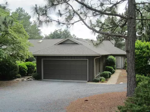 140 Safford Dr, Pinehurst, NC 28374 photo 1
