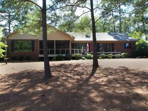 40 Rockland Ln, Pinehurst, NC 28374 photo 2
