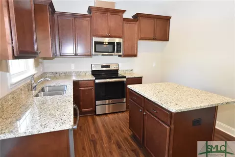 103 Greystone Dr, Guyton, GA 31312 photo 4
