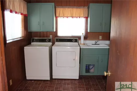 604 Early St, Springfield, GA 31329 photo 17