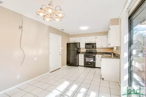 1009 Forest Dr, Pooler, GA 31322 photo 8