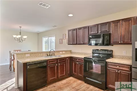 101 Long Pine Dr, Springfield, GA 31329 photo 9