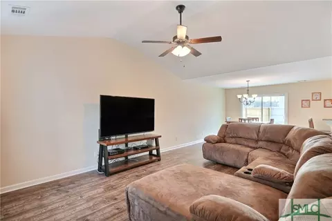 101 Long Pine Dr, Springfield, GA 31329 photo 4