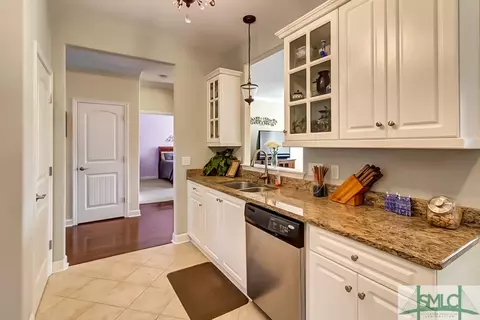 9 Gresham Ln, Savannah, GA 31419 photo 6