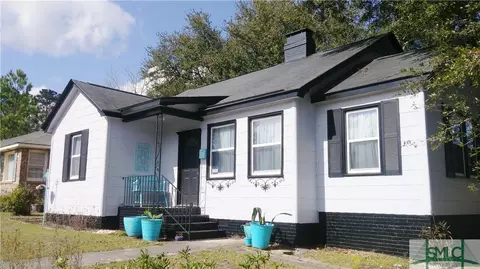 2324 E 39th St, Savannah, GA 31404 photo 1
