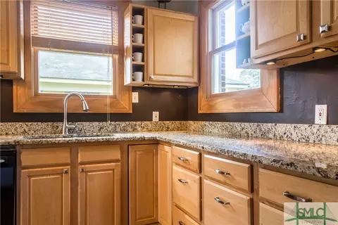 1111 E 51st St, Savannah, GA 31404 photo 13