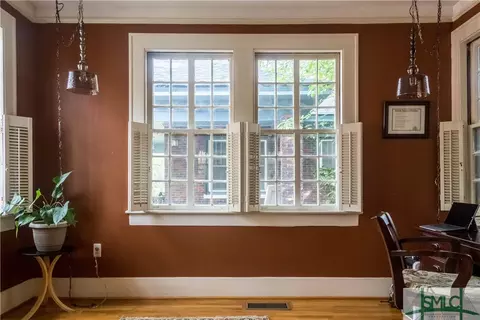 1111 E 51st St, Savannah, GA 31404 photo 2