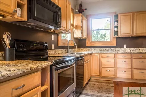 1111 E 51st St, Savannah, GA 31404 photo 16