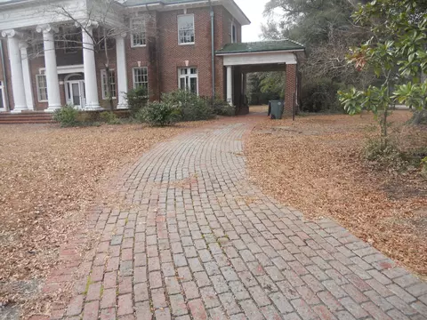 415 Minturn Ave, Hamlet, NC 28345 photo 2