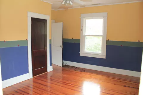 912 Hylan Ave, Hamlet, NC 28345 photo 8