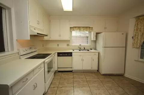 135 Pinehurst Trce, Pinehurst, NC 28374 photo 3