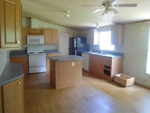 221 Bryson Dr, Hamlet, NC 28345 photo 9