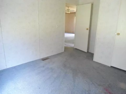 221 Bryson Dr, Hamlet, NC 28345 photo 4