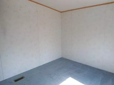 221 Bryson Dr, Hamlet, NC 28345 photo 6