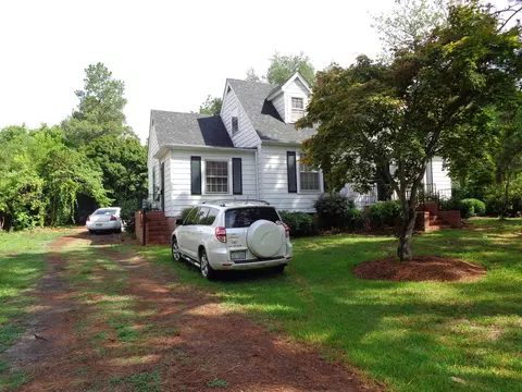 517 Madison Ave, Hamlet, NC 28345 photo 2