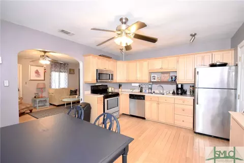 723 E 58th St, Savannah, GA 31405 photo 4