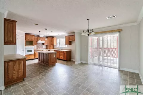 200 Patterson Dr, Guyton, GA 31312 photo 9