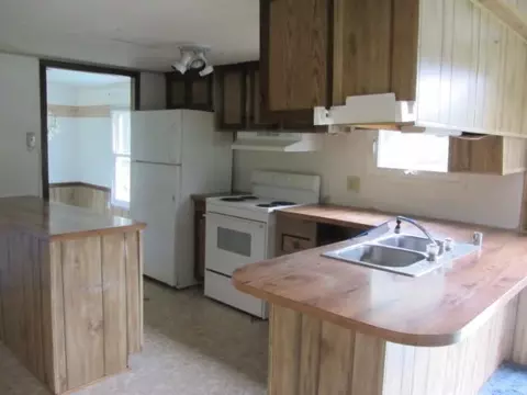 128 Rice Rd, Vass, NC 28394 photo 3