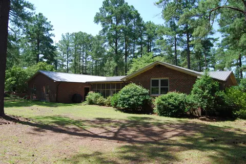 111 Memory, Aberdeen, NC 28315 photo 1
