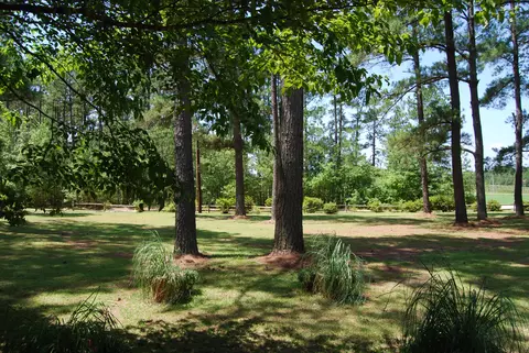 111 Memory, Aberdeen, NC 28315 photo 2