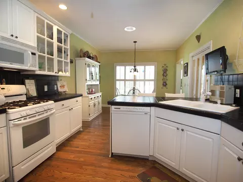 50 Pinewild Dr, Pinehurst, NC 28374 photo 8