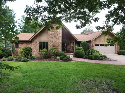 1080 Burning Tree Rd, Pinehurst, NC 28374 photo 1