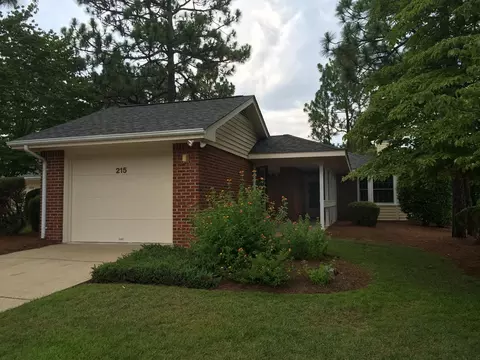 215 Mockingbird Ct, Pinehurst, NC 28374 photo 1