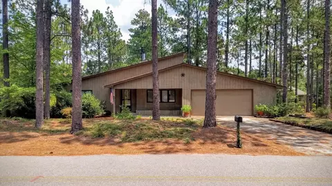 145 Salem Dr, Pinehurst, NC 28374 photo 1