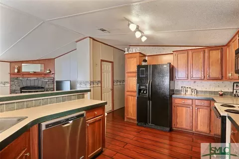 346 Mockingbird Dr, Springfield, GA 31329 photo 10