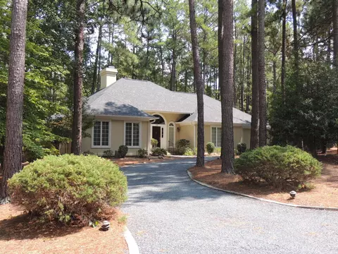38 Edinburgh Ln, Pinehurst, NC 28374 photo 3