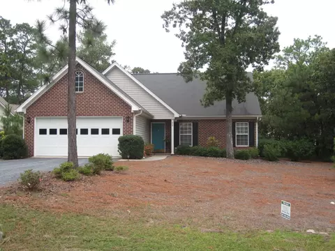 95 Wheeling Dr, Pinehurst, NC 28374 photo 1