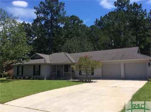 813 Robin Dr, Pooler, GA 31322 photo 2