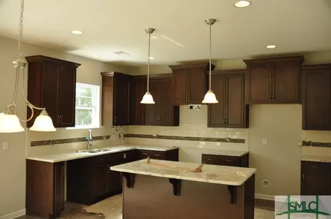 208 Willow Point Cir, Savannah, GA 31407 photo 4