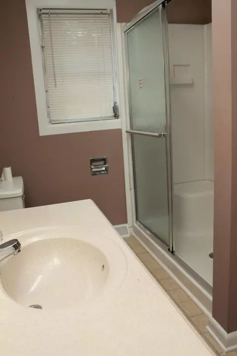 612 Boyette St, Hamlet, NC 28345 photo 9