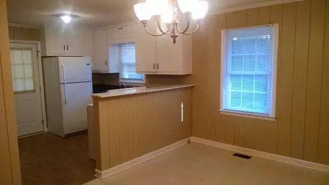 1008 Rice St, Hamlet, NC 28345 photo 4