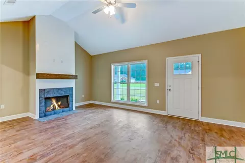 302 Mallard Pointe Dr, Rincon, GA 31326 photo 4