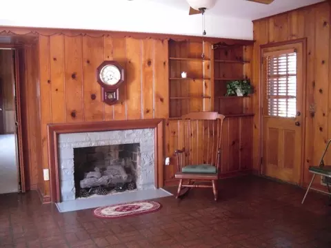319 Hylan Ave, Hamlet, NC 28345 photo 5
