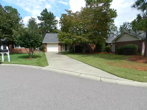 225 Mockingbird Ct, Pinehurst, NC 28374 photo 1