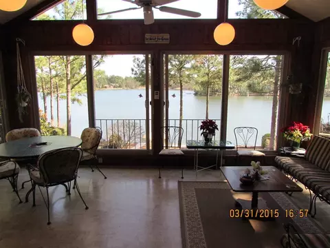 138 Firetree Ln, West End, NC 27376 photo 8